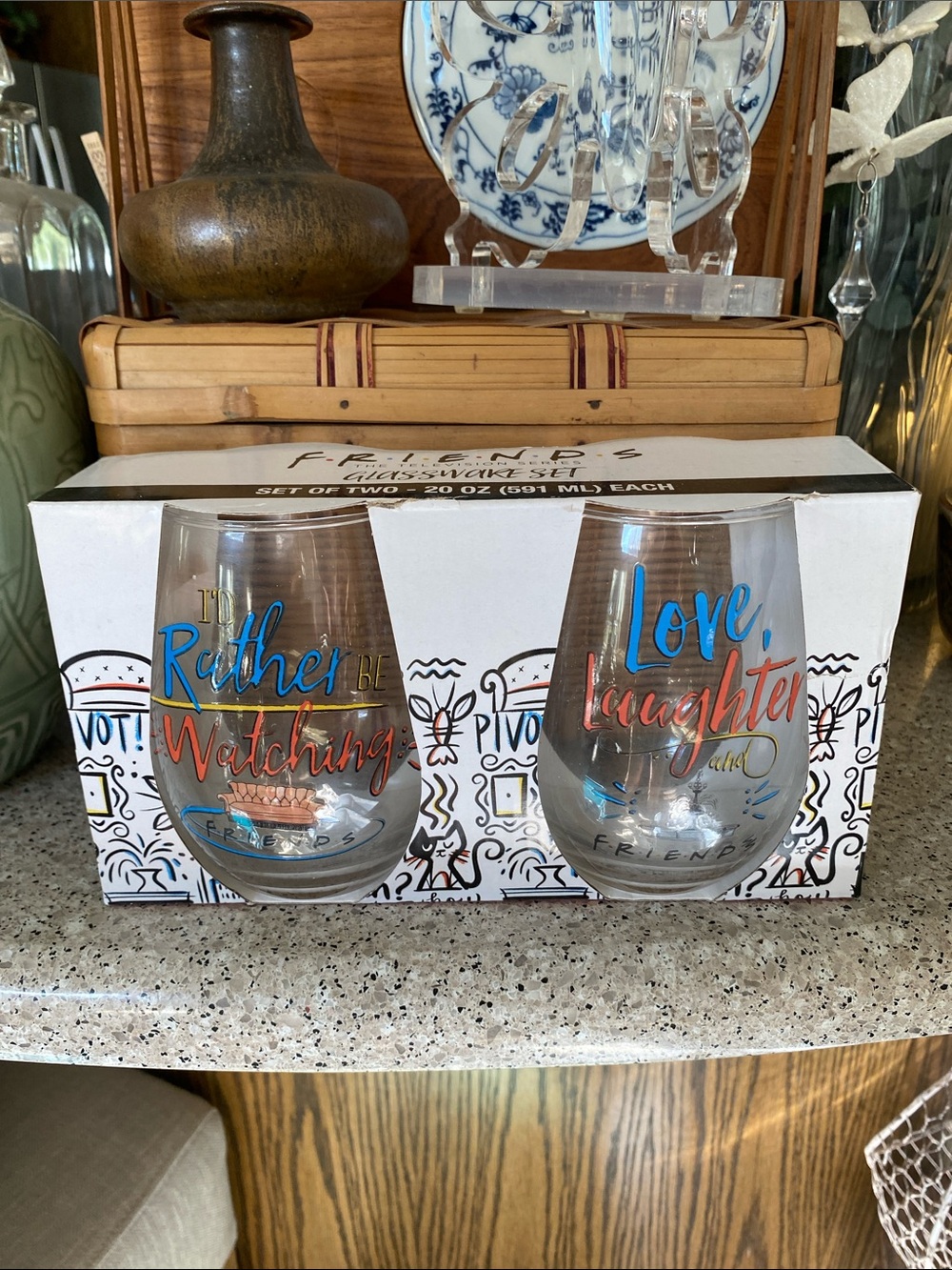 NEW W/TAGS=Boxed Set F•R•I•E•N•D•S Stemless Wine Glasses/Tumblers